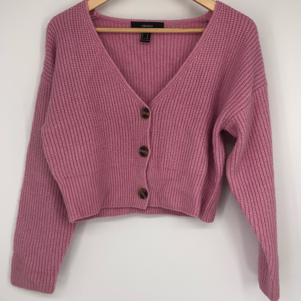 Forever 21 Knit Cropped 3-Button Cardigan - Medium